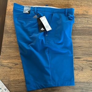 Men’s Adidias golf short size 36